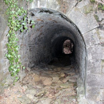 Ruisseau couvert de la Jasse - La Vernarède